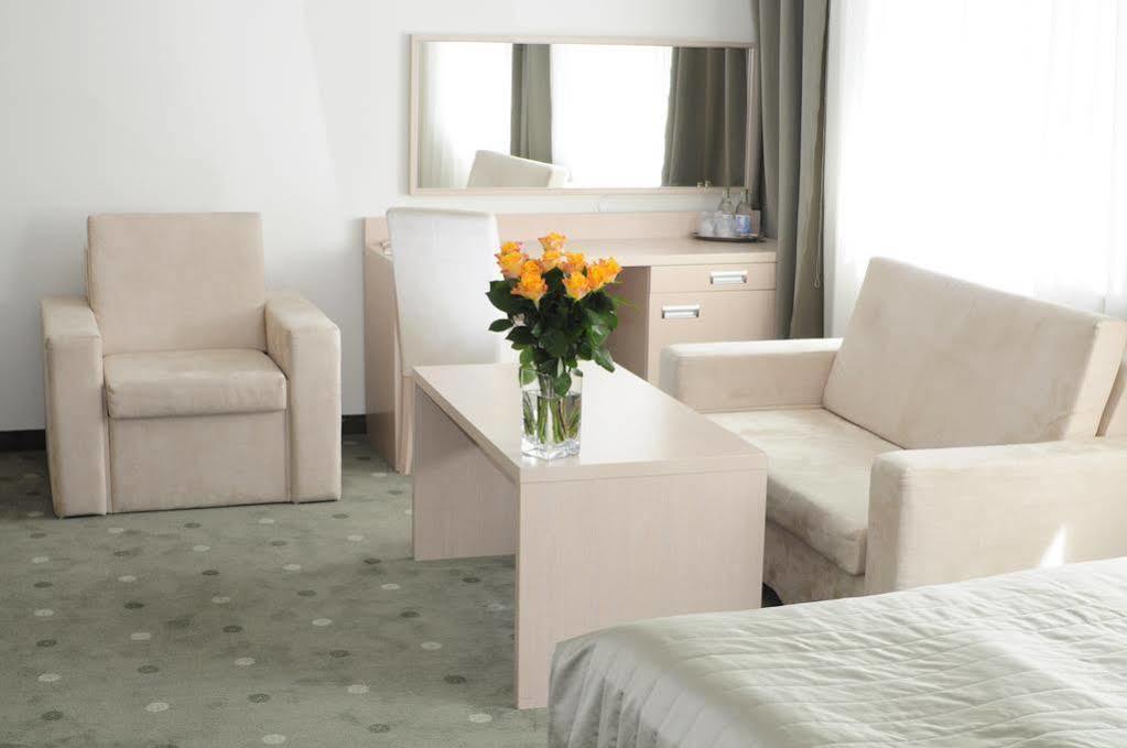 Hotel Cieplice Medi & Spa Jelenia Góra Εξωτερικό φωτογραφία